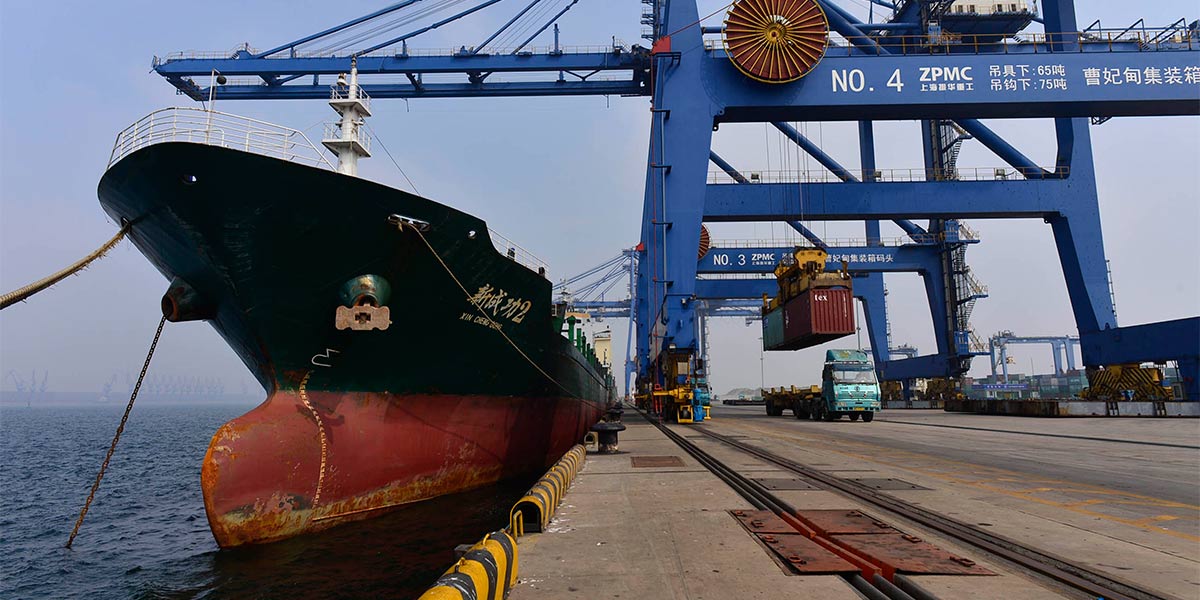 Chine : port de Caofeidian au Hebei (nord)